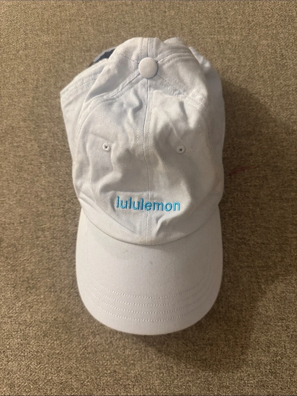 Lululemon hat